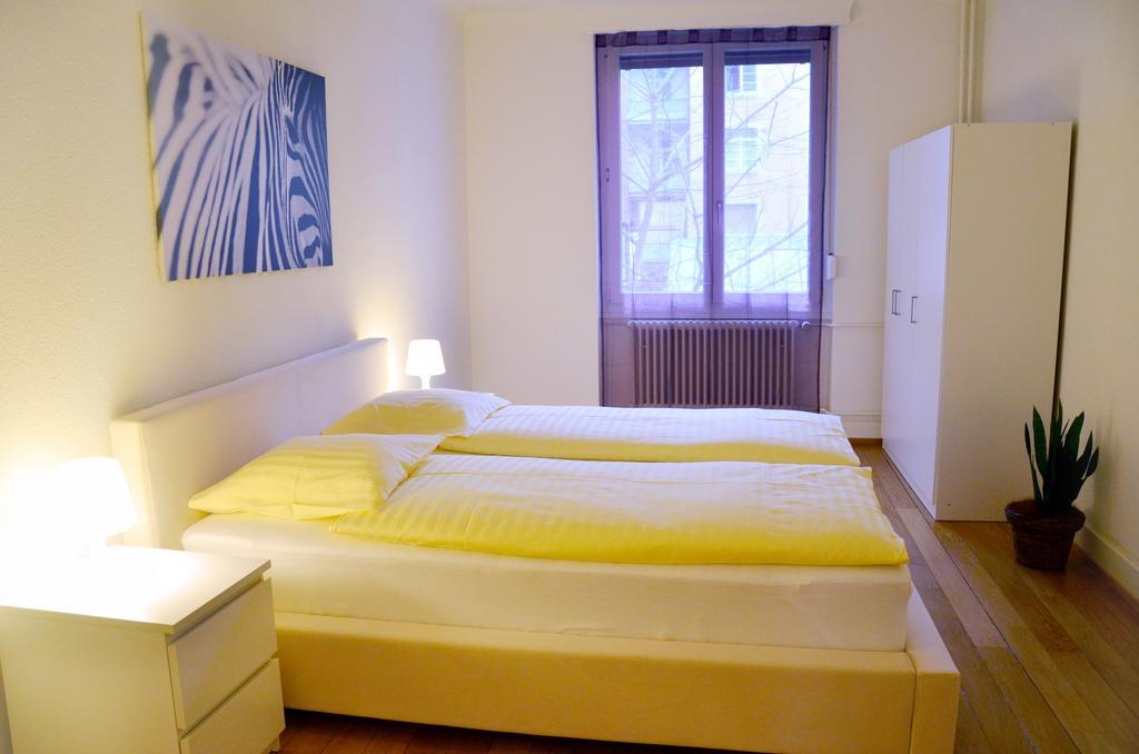 Rent A Home Landskronstrasse - Self Check-In Базель Номер фото